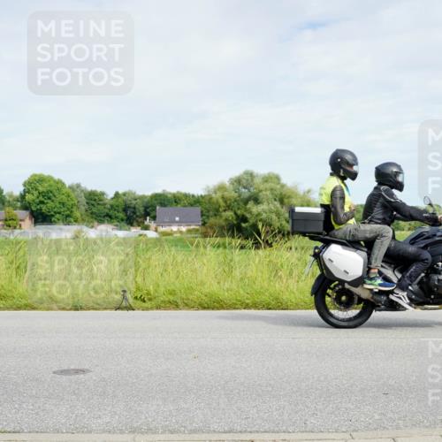 31.08.2025 - Elbe Triathlon Hamburg Michael Burmester http://msf.ph/oto/8693630 31.08.2025 11:31:20 Radfahren 1606 meine-sportfotos.de