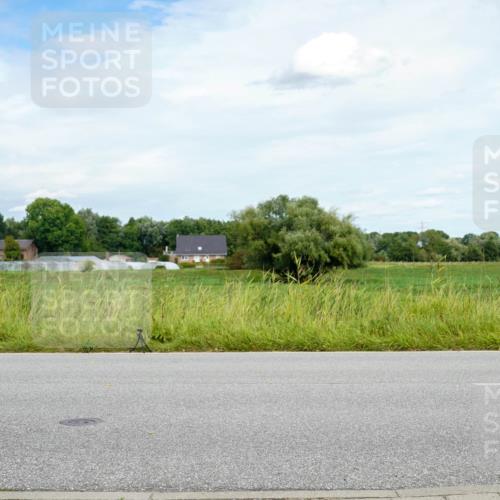 31.08.2025 - Elbe Triathlon Hamburg Michael Burmester http://msf.ph/oto/8693644 31.08.2025 12:06:16 Radfahren  meine-sportfotos.de
