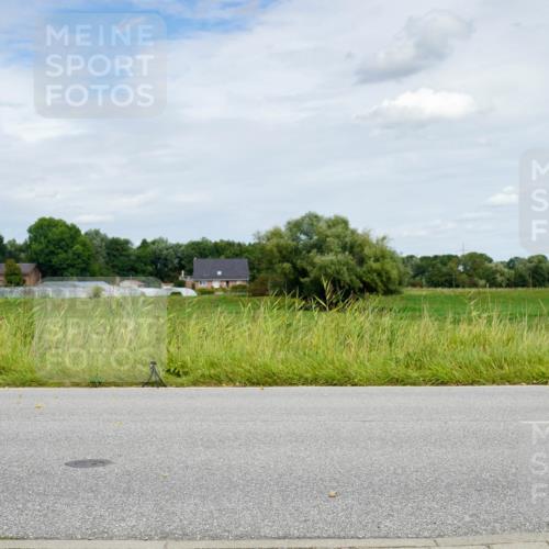 31.08.2025 - Elbe Triathlon Hamburg Michael Burmester http://msf.ph/oto/8693652 31.08.2025 12:09:29 Radfahren  meine-sportfotos.de