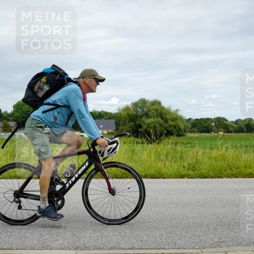 31.08.2025 - Elbe Triathlon Hamburg Michael Burmester http://msf.ph/oto/8693711 31.08.2025 12:33:54 Radfahren 1652 meine-sportfotos.de