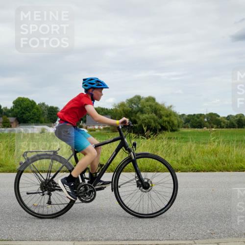 31.08.2025 - Elbe Triathlon Hamburg Michael Burmester http://msf.ph/oto/8693728 31.08.2025 12:38:17 Radfahren 1638 meine-sportfotos.de