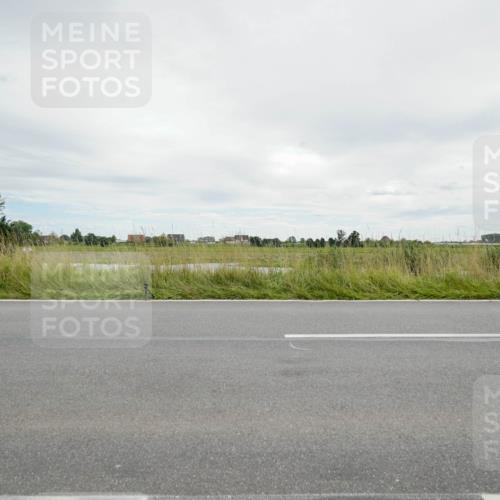 31.08.2025 - Elbe Triathlon Hamburg Michael Burmester http://msf.ph/oto/8693758 31.08.2025 14:05:01 Radfahren  meine-sportfotos.de