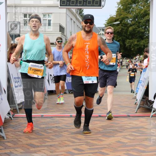 31.08.2025 - 21. Blankeneser Heldenlauf Strokosch-Dieckow http://msf.ph/oto/8693811 31.08.2025 12:36:11 Ziel 5405, 5159, 5158, 5318, 4383, 4091 meine-sportfotos.de