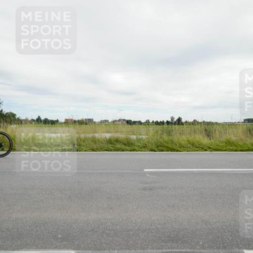 31.08.2025 - Elbe Triathlon Hamburg Michael Burmester http://msf.ph/oto/8693828 31.08.2025 14:10:12 Radfahren 139, 162 meine-sportfotos.de
