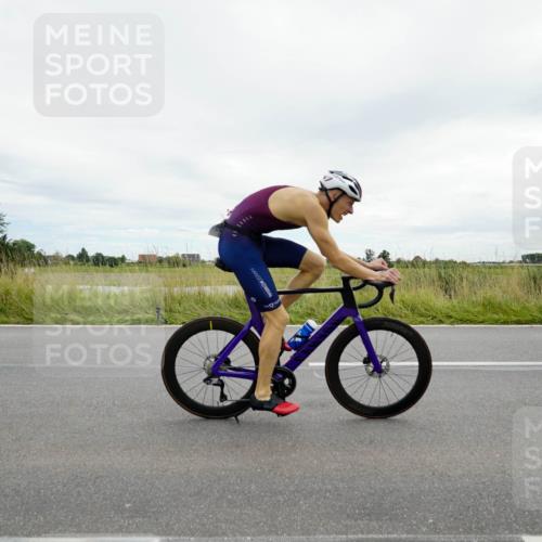 31.08.2025 - Elbe Triathlon Hamburg Michael Burmester http://msf.ph/oto/8693855 31.08.2025 14:11:09 Radfahren 157, 159, 164 meine-sportfotos.de