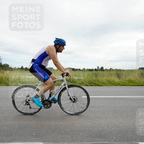 31.08.2025 - Elbe Triathlon Hamburg Michael Burmester http://msf.ph/oto/8693867 31.08.2025 14:11:46 Radfahren 163 meine-sportfotos.de