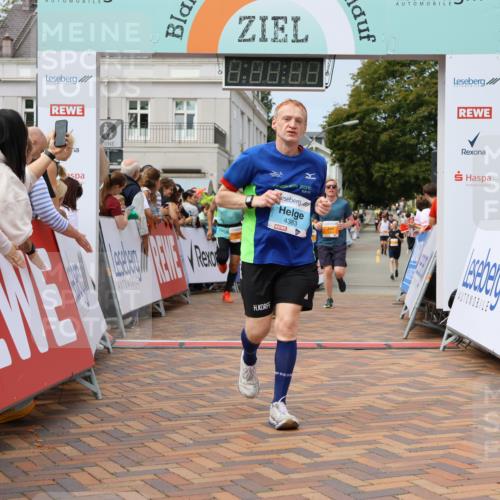 31.08.2025 - 21. Blankeneser Heldenlauf Strokosch-Dieckow http://msf.ph/oto/8693883 31.08.2025 12:36:10 Ziel 5405, 5159, 5158, 5318, 4383, 4091 meine-sportfotos.de