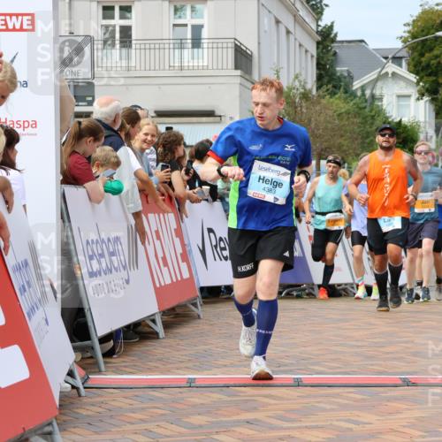 31.08.2025 - 21. Blankeneser Heldenlauf Strokosch-Dieckow http://msf.ph/oto/8693932 31.08.2025 12:36:08 Ziel 5405, 5514, 5159, 5318, 4383, 4091 meine-sportfotos.de