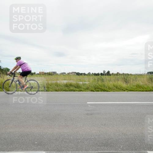 31.08.2025 - Elbe Triathlon Hamburg Michael Burmester http://msf.ph/oto/8693983 31.08.2025 14:16:33 Radfahren 150, 161 meine-sportfotos.de