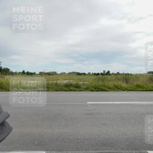 31.08.2025 - Elbe Triathlon Hamburg Michael Burmester http://msf.ph/oto/8694131 31.08.2025 14:37:01 Radfahren  meine-sportfotos.de