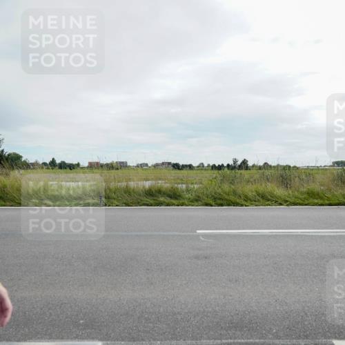 31.08.2025 - Elbe Triathlon Hamburg Michael Burmester http://msf.ph/oto/8694137 31.08.2025 14:37:03 Radfahren  meine-sportfotos.de