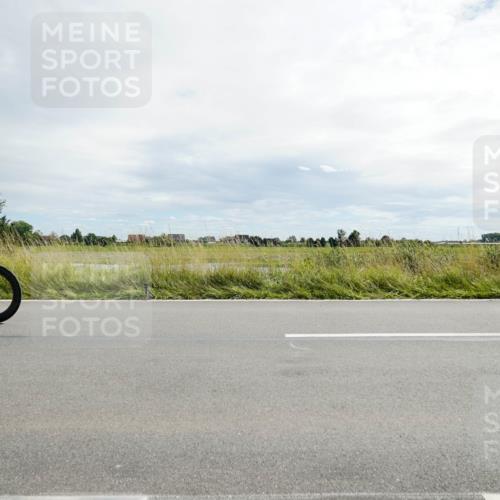 31.08.2025 - Elbe Triathlon Hamburg Michael Burmester http://msf.ph/oto/8694163 31.08.2025 14:41:21 Radfahren 159 meine-sportfotos.de