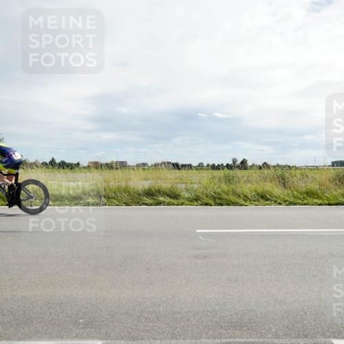 31.08.2025 - Elbe Triathlon Hamburg Michael Burmester http://msf.ph/oto/8694168 31.08.2025 14:41:52 Radfahren  meine-sportfotos.de