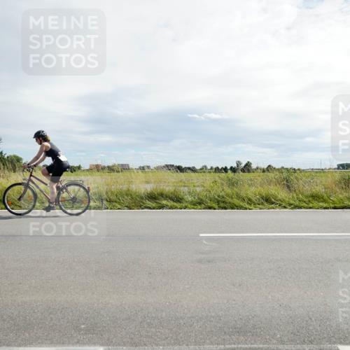 31.08.2025 - Elbe Triathlon Hamburg Michael Burmester http://msf.ph/oto/8694176 31.08.2025 14:42:50 Radfahren  meine-sportfotos.de