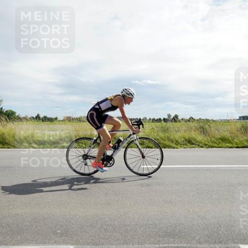 31.08.2025 - Elbe Triathlon Hamburg Michael Burmester http://msf.ph/oto/8694178 31.08.2025 14:43:00 Radfahren 139 meine-sportfotos.de