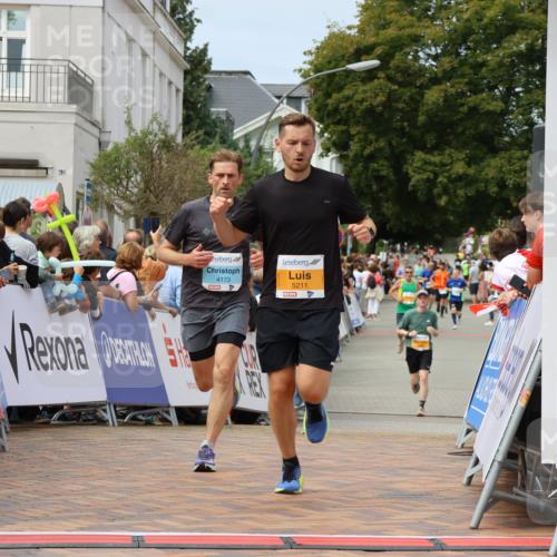 31.08.2025 - 21. Blankeneser Heldenlauf Strokosch-Dieckow http://msf.ph/oto/8694182 31.08.2025 12:35:50 Ziel 5480, 5211, 5089, 4173, 4336 meine-sportfotos.de