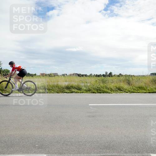 31.08.2025 - Elbe Triathlon Hamburg Michael Burmester http://msf.ph/oto/8694223 31.08.2025 14:46:31 Radfahren 157 meine-sportfotos.de