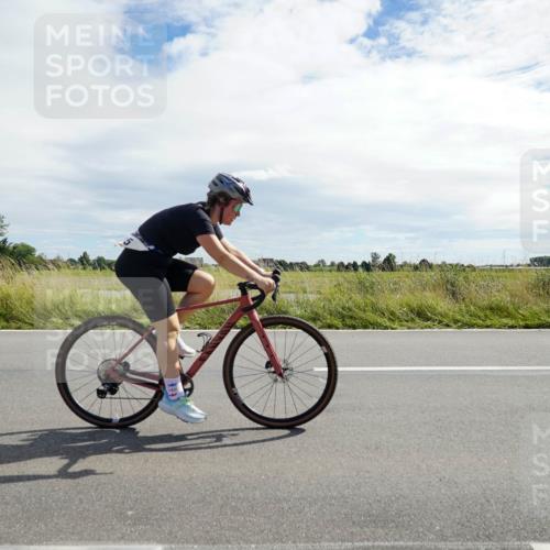 31.08.2025 - Elbe Triathlon Hamburg Michael Burmester http://msf.ph/oto/8694224 31.08.2025 14:46:34 Radfahren 129, 157 meine-sportfotos.de