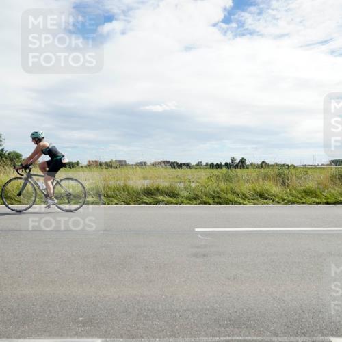 31.08.2025 - Elbe Triathlon Hamburg Michael Burmester http://msf.ph/oto/8694226 31.08.2025 14:46:50 Radfahren  meine-sportfotos.de