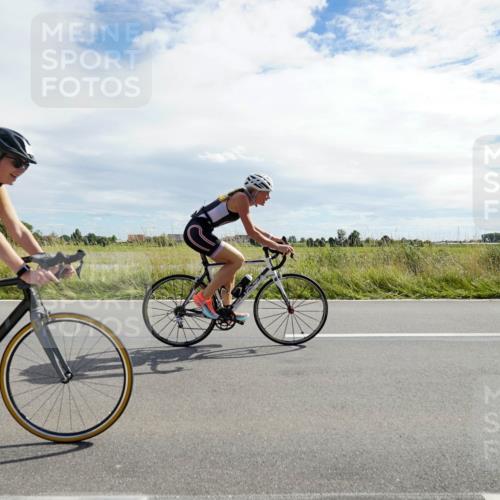 31.08.2025 - Elbe Triathlon Hamburg Michael Burmester http://msf.ph/oto/8694236 31.08.2025 14:47:23 Radfahren 132, 148 meine-sportfotos.de