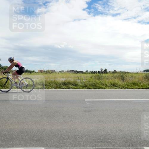 31.08.2025 - Elbe Triathlon Hamburg Michael Burmester http://msf.ph/oto/8694246 31.08.2025 14:48:16 Radfahren 141 meine-sportfotos.de
