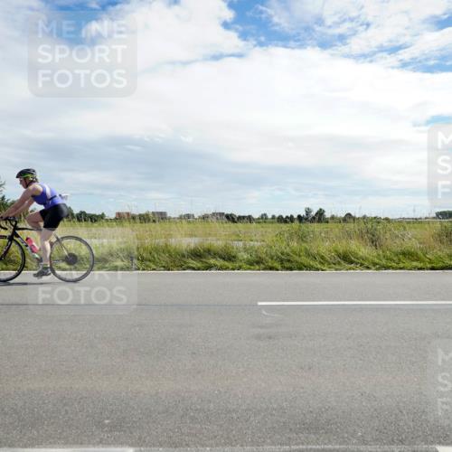31.08.2025 - Elbe Triathlon Hamburg Michael Burmester http://msf.ph/oto/8694269 31.08.2025 14:49:40 Radfahren  meine-sportfotos.de
