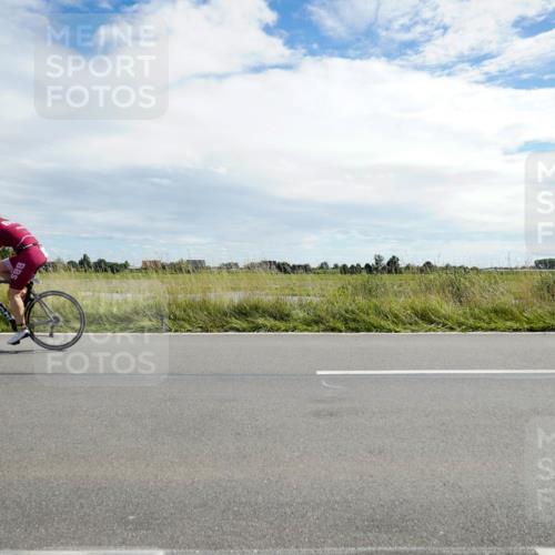 31.08.2025 - Elbe Triathlon Hamburg Michael Burmester http://msf.ph/oto/8694275 31.08.2025 14:50:02 Radfahren 125, 156 meine-sportfotos.de