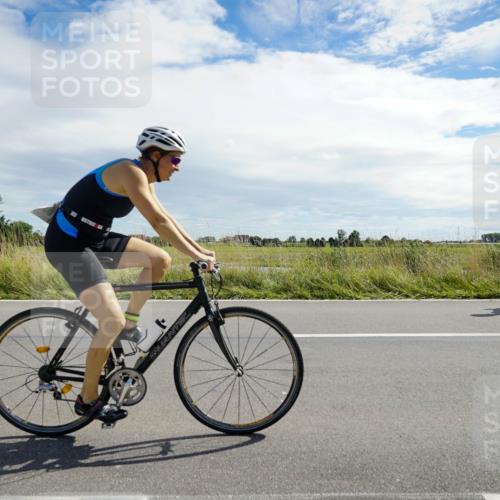 31.08.2025 - Elbe Triathlon Hamburg Michael Burmester http://msf.ph/oto/8694289 31.08.2025 14:50:56 Radfahren 162, 163 meine-sportfotos.de