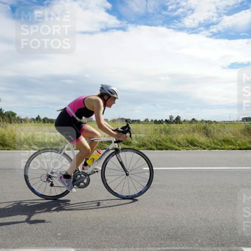 31.08.2025 - Elbe Triathlon Hamburg Michael Burmester http://msf.ph/oto/8694293 31.08.2025 14:51:05 Radfahren 131, 149 meine-sportfotos.de