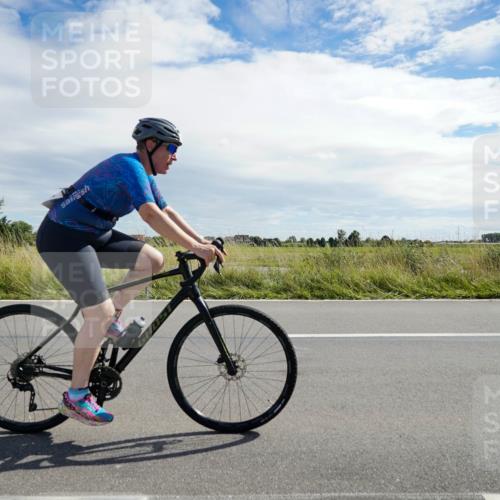 31.08.2025 - Elbe Triathlon Hamburg Michael Burmester http://msf.ph/oto/8694294 31.08.2025 14:51:10 Radfahren 149 meine-sportfotos.de