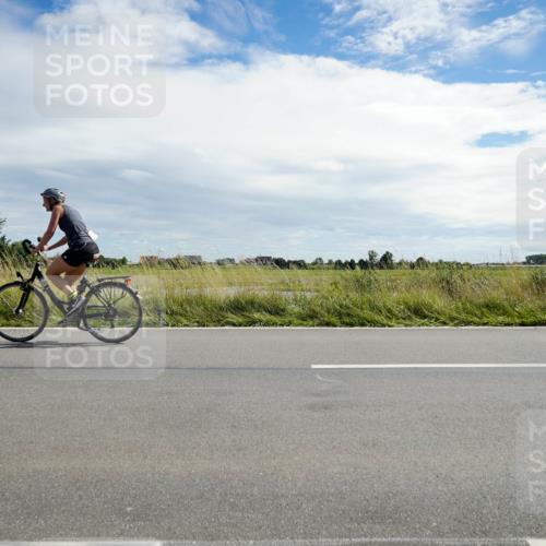 31.08.2025 - Elbe Triathlon Hamburg Michael Burmester http://msf.ph/oto/8694314 31.08.2025 14:52:33 Radfahren 152, 164 meine-sportfotos.de