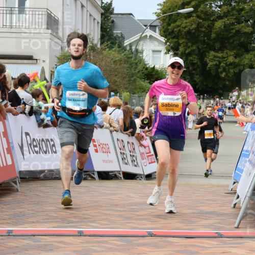 31.08.2025 - 21. Blankeneser Heldenlauf Strokosch-Dieckow http://msf.ph/oto/8694323 31.08.2025 12:35:44 Ziel 5089, 4336 meine-sportfotos.de