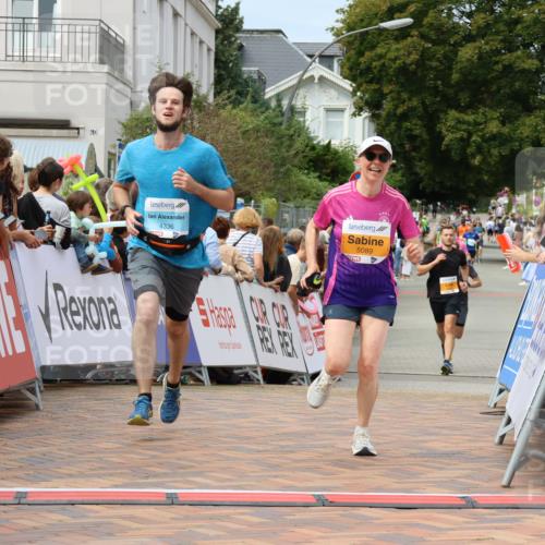 31.08.2025 - 21. Blankeneser Heldenlauf Strokosch-Dieckow http://msf.ph/oto/8694330 31.08.2025 12:35:44 Ziel 5089, 4336 meine-sportfotos.de