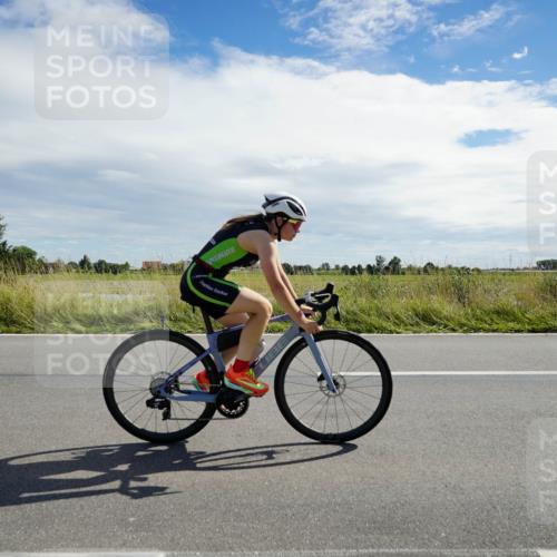 31.08.2025 - Elbe Triathlon Hamburg Michael Burmester http://msf.ph/oto/8694345 31.08.2025 14:54:29 Radfahren 154 meine-sportfotos.de