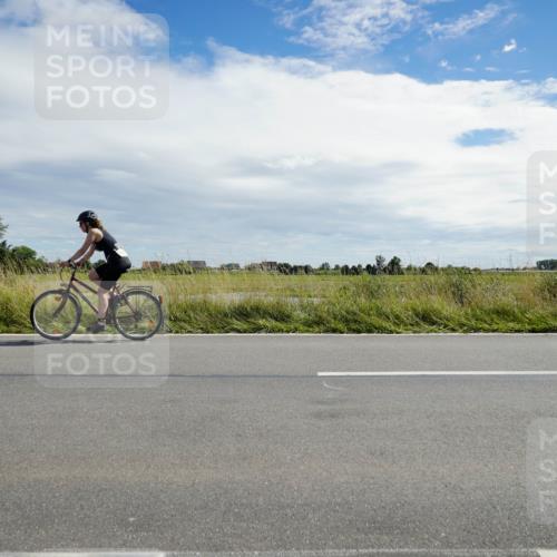 31.08.2025 - Elbe Triathlon Hamburg Michael Burmester http://msf.ph/oto/8694351 31.08.2025 14:54:44 Radfahren  meine-sportfotos.de