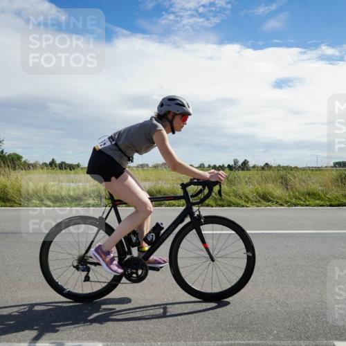 31.08.2025 - Elbe Triathlon Hamburg Michael Burmester http://msf.ph/oto/8694374 31.08.2025 14:56:33 Radfahren  meine-sportfotos.de