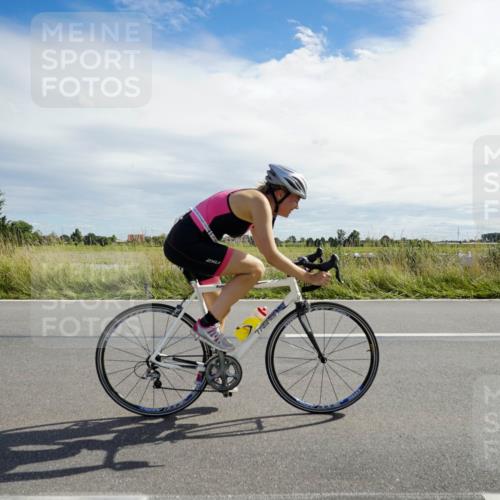 31.08.2025 - Elbe Triathlon Hamburg Michael Burmester http://msf.ph/oto/8694427 31.08.2025 15:01:28 Radfahren  meine-sportfotos.de