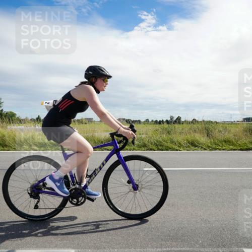 31.08.2025 - Elbe Triathlon Hamburg Michael Burmester http://msf.ph/oto/8694431 31.08.2025 15:01:49 Radfahren 151 meine-sportfotos.de