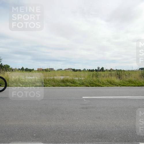 31.08.2025 - Elbe Triathlon Hamburg Michael Burmester http://msf.ph/oto/8694482 31.08.2025 15:09:56 Radfahren  meine-sportfotos.de