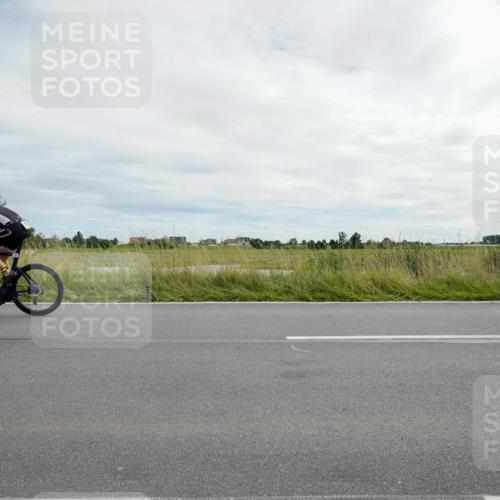31.08.2025 - Elbe Triathlon Hamburg Michael Burmester http://msf.ph/oto/8694488 31.08.2025 15:10:59 Radfahren  meine-sportfotos.de
