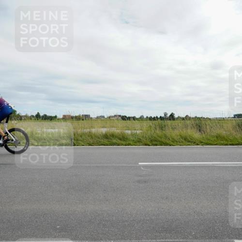 31.08.2025 - Elbe Triathlon Hamburg Michael Burmester http://msf.ph/oto/8694490 31.08.2025 15:11:35 Radfahren  meine-sportfotos.de