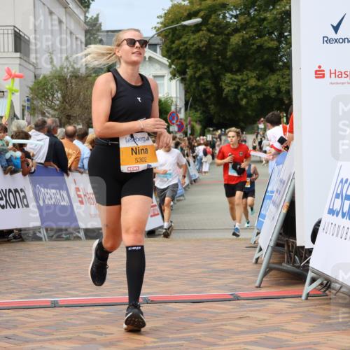 31.08.2025 - 21. Blankeneser Heldenlauf Strokosch-Dieckow http://msf.ph/oto/8694501 31.08.2025 12:35:19 Ziel 5302 meine-sportfotos.de