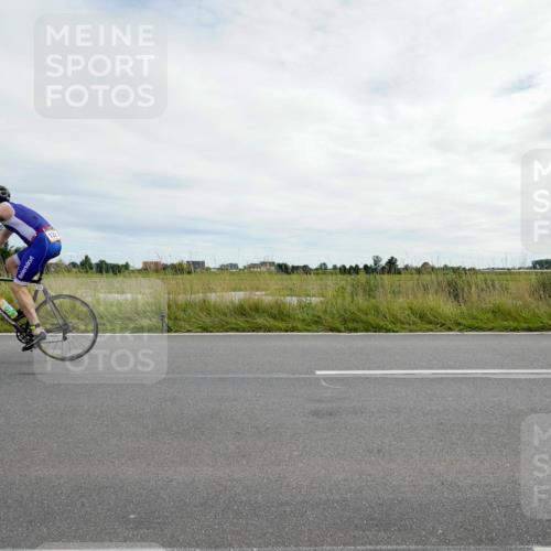 31.08.2025 - Elbe Triathlon Hamburg Michael Burmester http://msf.ph/oto/8694505 31.08.2025 15:14:48 Radfahren  meine-sportfotos.de