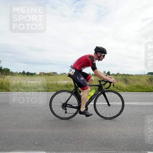 31.08.2025 - Elbe Triathlon Hamburg Michael Burmester http://msf.ph/oto/8694511 31.08.2025 15:16:16 Radfahren  meine-sportfotos.de