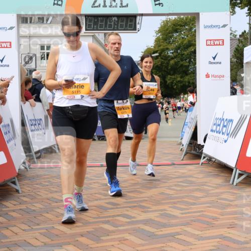 31.08.2025 - 21. Blankeneser Heldenlauf Strokosch-Dieckow http://msf.ph/oto/8694565 31.08.2025 12:35:08 Ziel 5266, 5115, 5315, 5689, 5037, 4267 meine-sportfotos.de