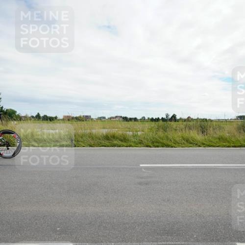 31.08.2025 - Elbe Triathlon Hamburg Michael Burmester http://msf.ph/oto/8694567 31.08.2025 15:23:11 Radfahren  meine-sportfotos.de