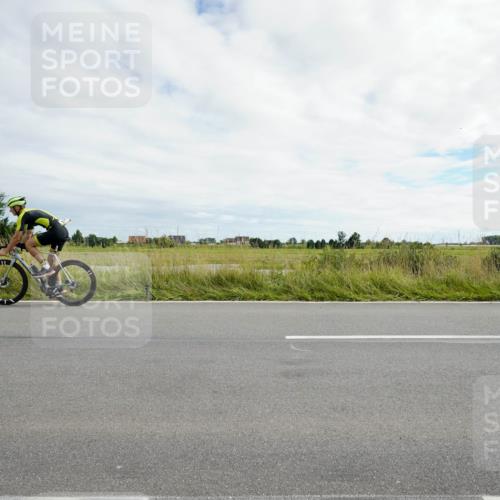 31.08.2025 - Elbe Triathlon Hamburg Michael Burmester http://msf.ph/oto/8694616 31.08.2025 15:27:38 Radfahren  meine-sportfotos.de