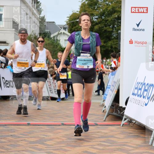 31.08.2025 - 21. Blankeneser Heldenlauf Strokosch-Dieckow http://msf.ph/oto/8694665 31.08.2025 12:35:03 Ziel 5266, 5115, 5315, 5689, 5037, 4267, 4373 meine-sportfotos.de