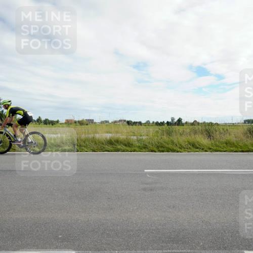 31.08.2025 - Elbe Triathlon Hamburg Michael Burmester http://msf.ph/oto/8694675 31.08.2025 15:32:04 Radfahren  meine-sportfotos.de