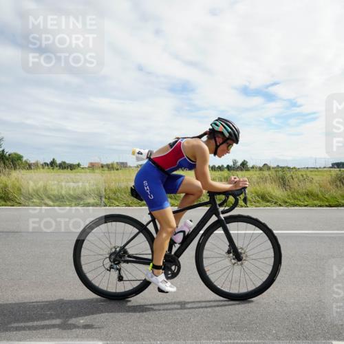 31.08.2025 - Elbe Triathlon Hamburg Michael Burmester http://msf.ph/oto/8694684 31.08.2025 15:33:24 Radfahren  meine-sportfotos.de